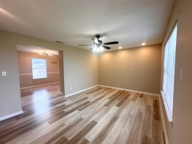 Photo - Updated Brick Ranch in Mt. Washington