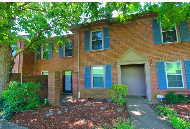 Building Photo - 442 Stewarts Ferry Pike Rental