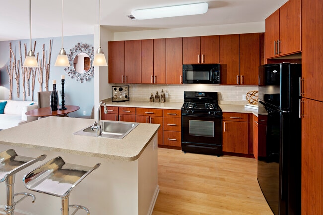 Kitchen - Avalon North Bergen Apartments