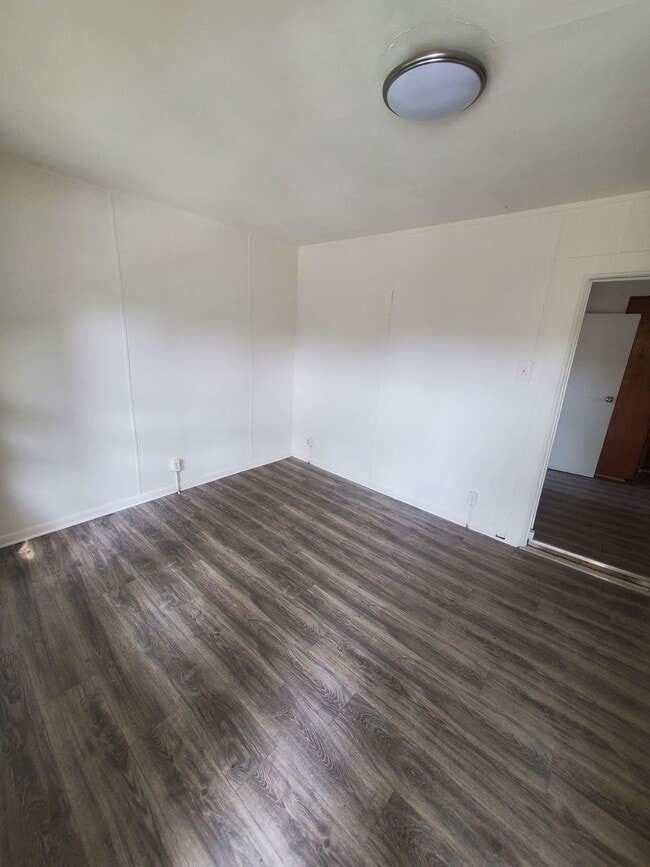 Building Photo - 1532 South 13th Street Rental