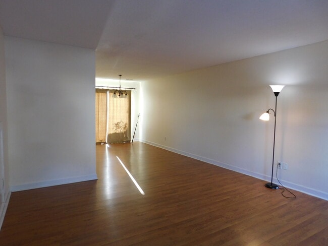 Photo - 1104 Karen Dr