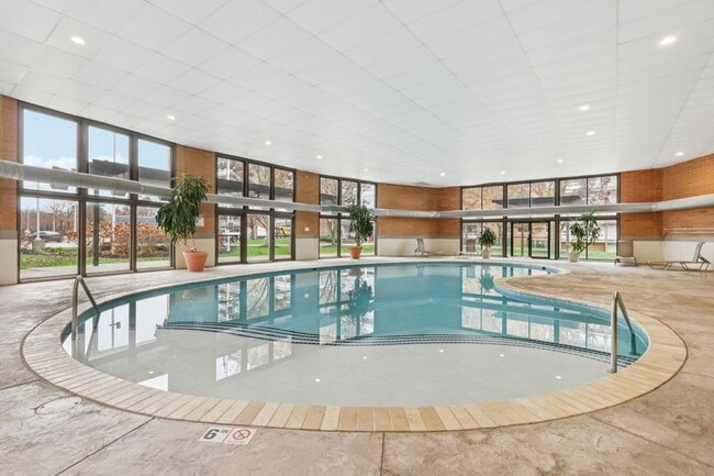 Pine Ridge Apartments