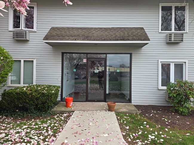 Photo - 103 Florence Rd