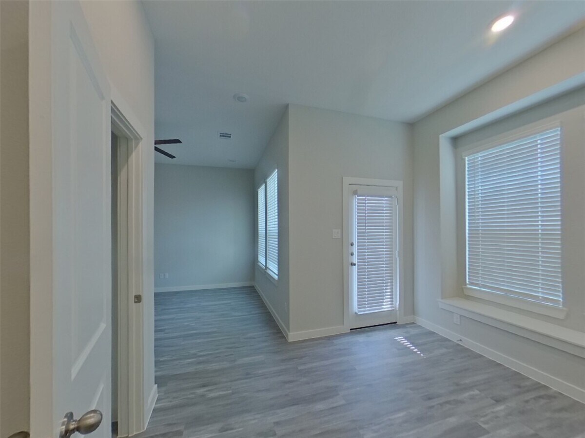 Photo - 22825 Terrazzo Dr
