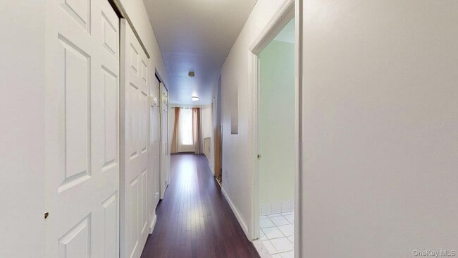 Photo - 1280 Hoe Ave