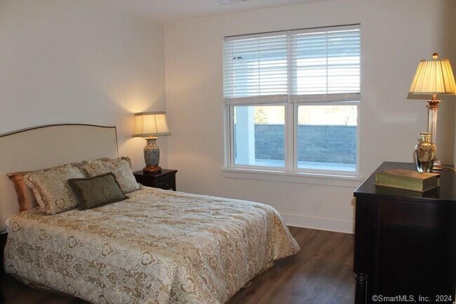 Photo - 398 Federal Rd Unit 310