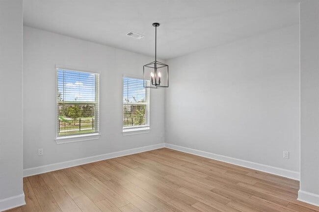 9312 Gladsome Path