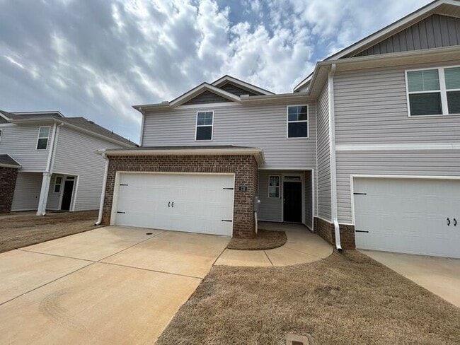 Photo - 132 Maple Spg Trl House