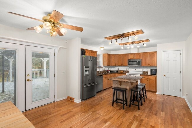 Photo - 117 Crazy Horse Trail