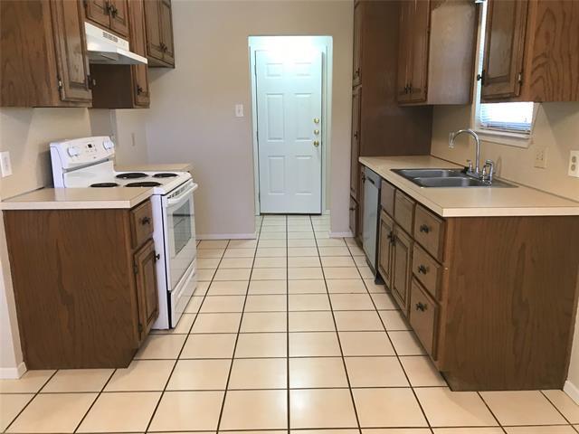 Photo - 1633 Chachalaca Ln