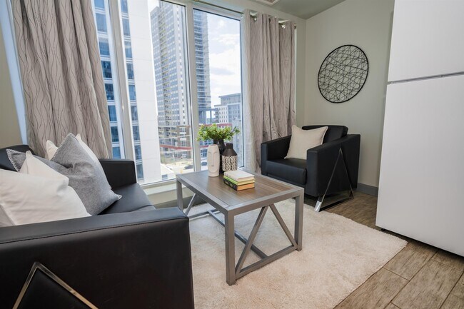 Photo - 228 Albert St