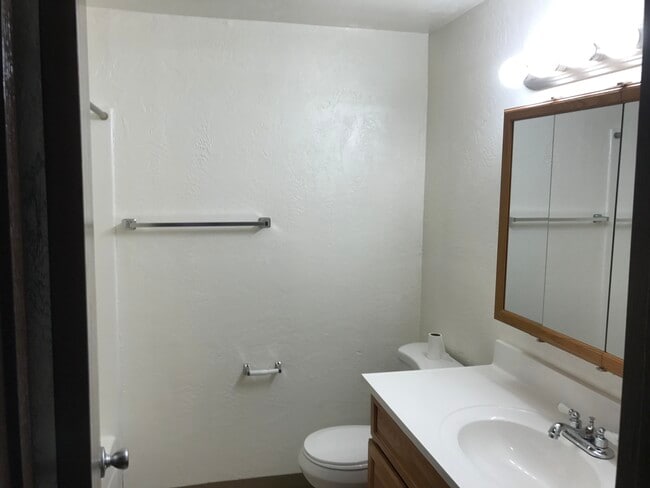 Photo - Woodland Park Apartments