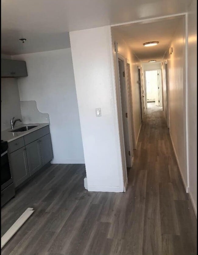 Building Photo - 116 Falcon St Unit 1 Rental