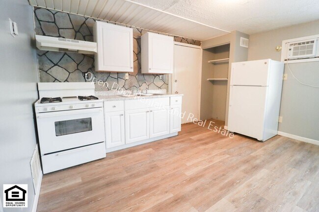 Photo - 501 N Broadway St Unit C