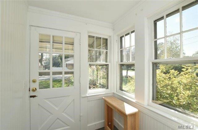 Building Photo - 614 6th Ave W Rental