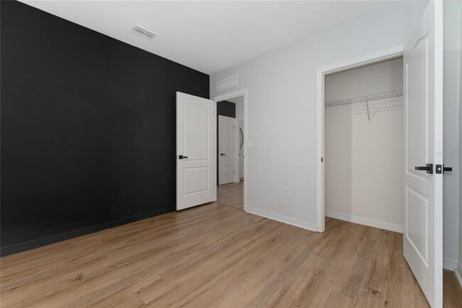 Photo - 1982 King Ranch St