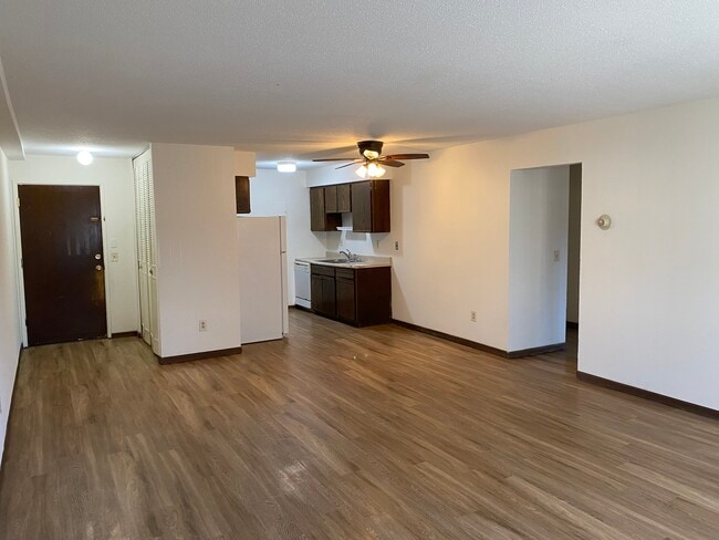 Rhode Island Chateau Apartments