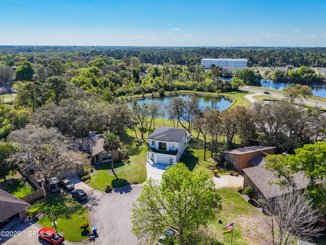 Photo - 2121 Broadwater Dr