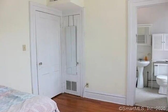 Photo - 25 High St Unit 42