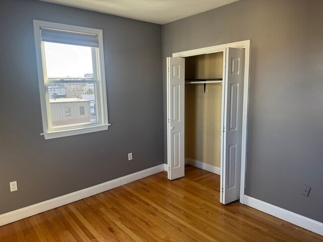 Photo - 1122-1124 Dorchester Ave