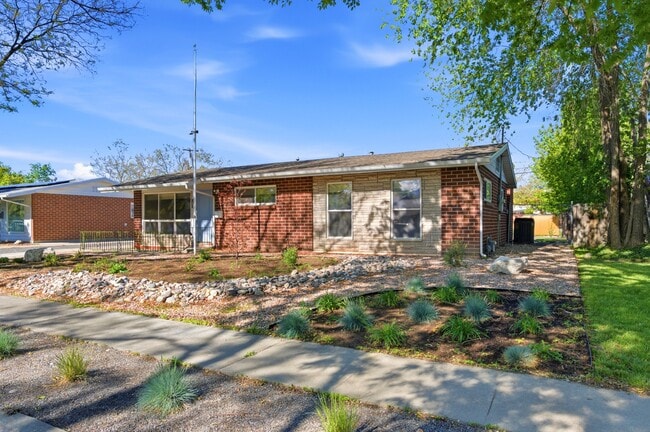 Photo - 1153 Buccaneer Dr
