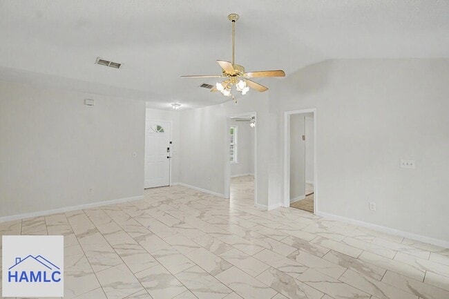 340 McCumber Dr