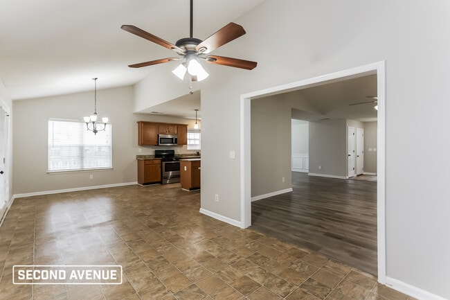 Photo - 88 Silver Oak Terrace