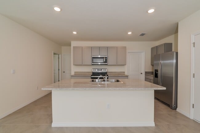 Photo - 16935 Trite Bend St