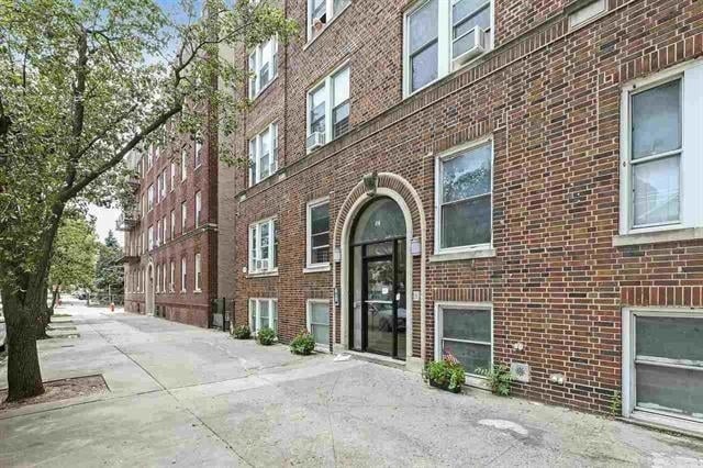 Building Photo - 57 Corbin Ave Unit 45
