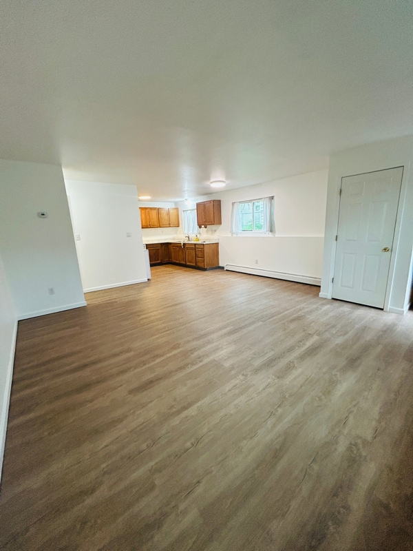 Building Photo - 227 E 12th Ave Rental