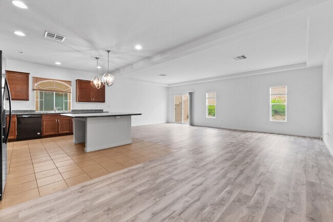 Photo - Stunning 4 Bedroom Home in South Las Vegas Area
