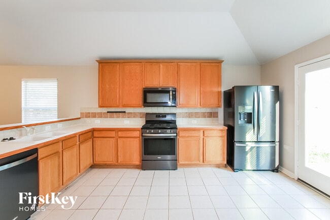 Photo - 1208 Mountain Peak Dr