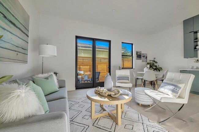 Photo - 103-119 Darlington Unidad 105 Darlington Lane