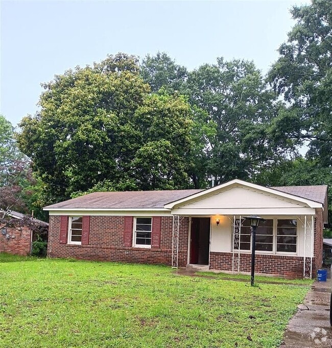 Building Photo - 3215 Fairfax Rd Rental