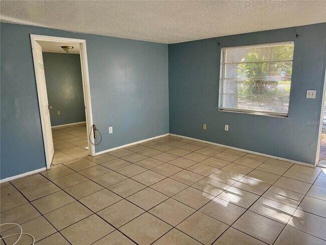 Photo - 2311 52nd Ave E