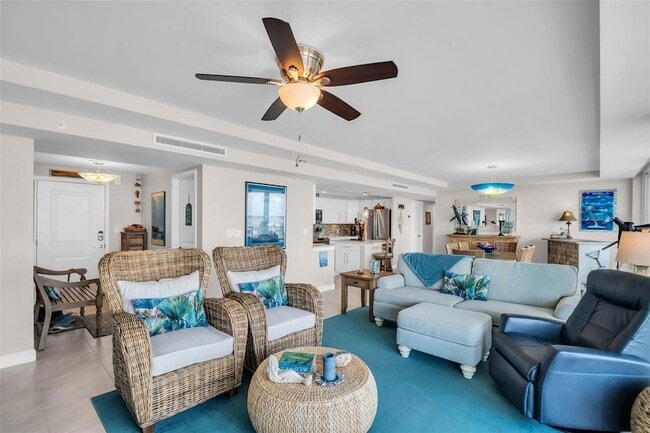 Photo - 223 Island Way Unidad 7F