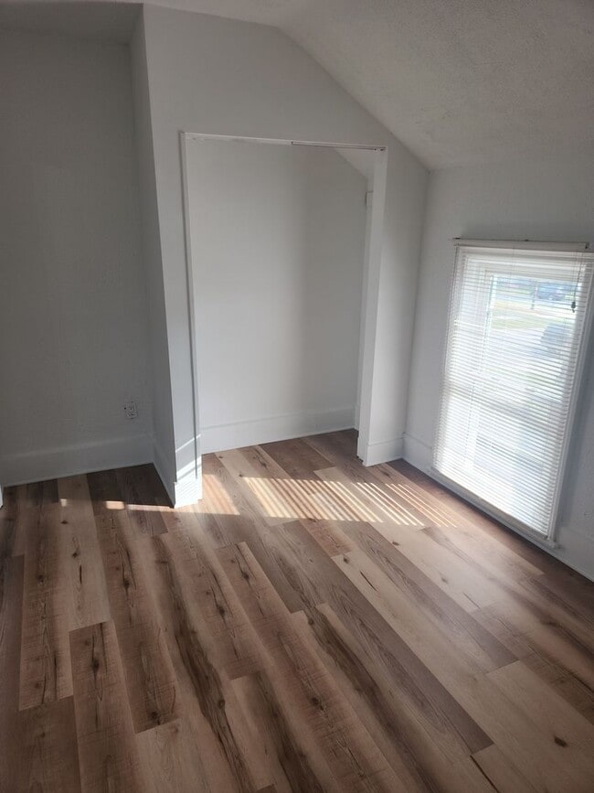 Photo - 264 N Jackson St Unit 2