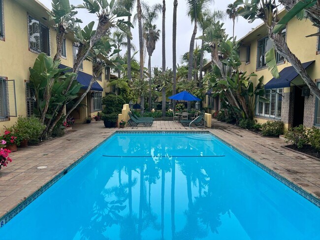1615 Laurel Ave Unidad 203