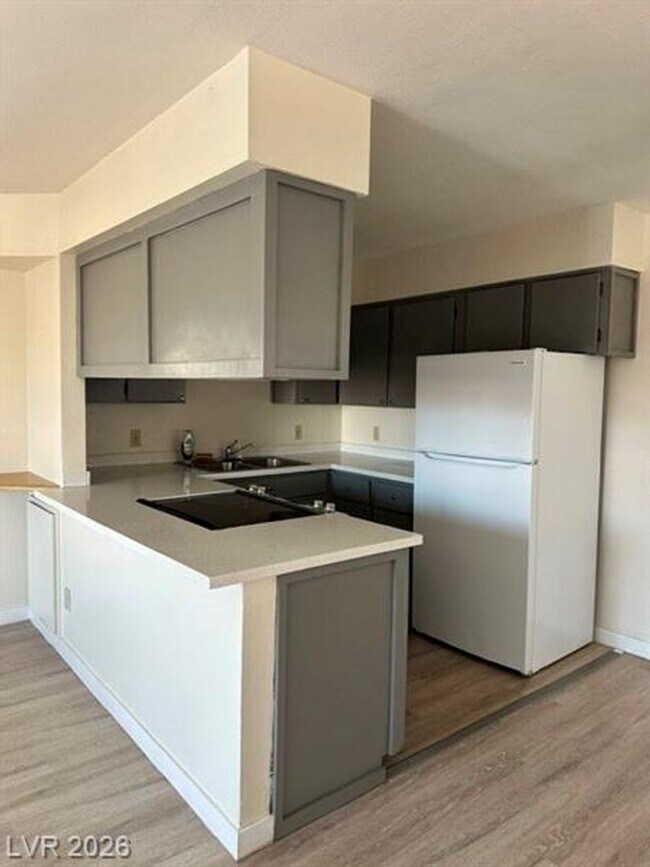 4920 Stanley Ave Unit 4920 Stanley Ave #3