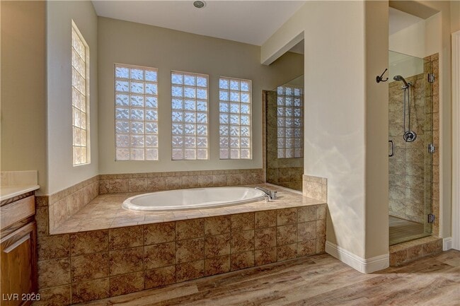 Photo - 6383 Radiant Rapture Ave