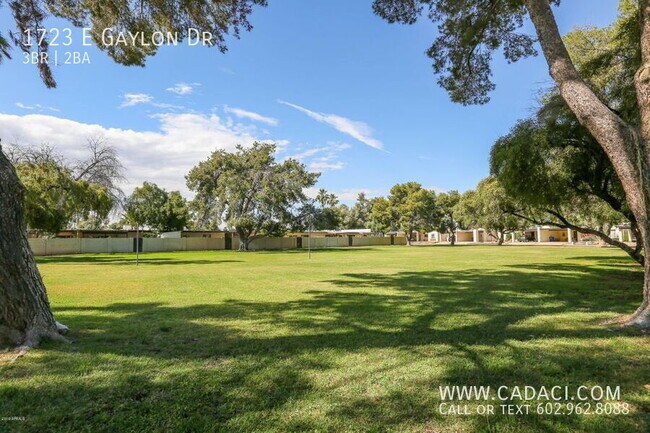 Photo - 1723 E Gaylon Dr