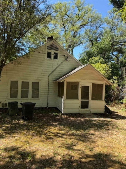 Photo - 1410 E Pershing St