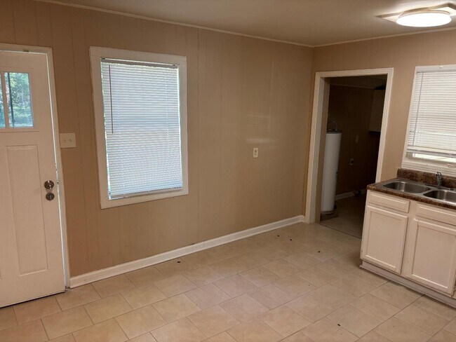 Photo - 3624 Sunrise St