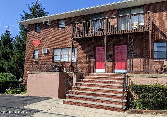 Photo - 201 F Terhune Ave
