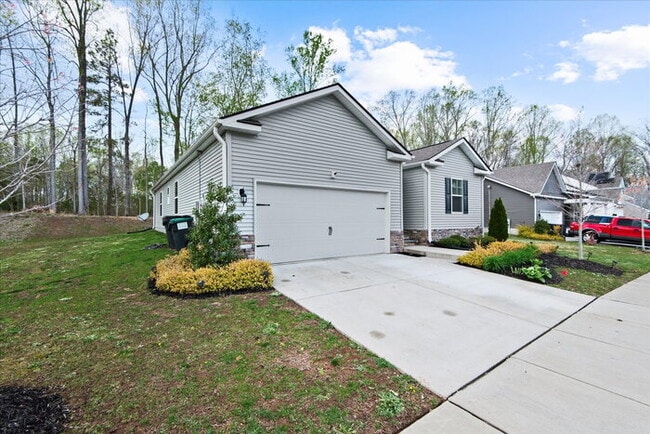 Photo - For Rent: Modern 4-Bedroom Home with Priva...