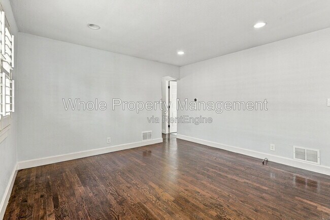 Photo - 2844 W 1st Ave