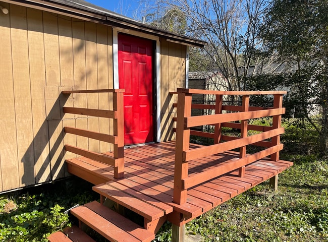 Photo - 7908 Siskin Avenue