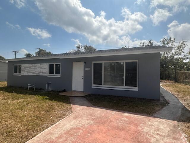 Building Photo - 1506 Palm Beach Lakes Blvd Rental