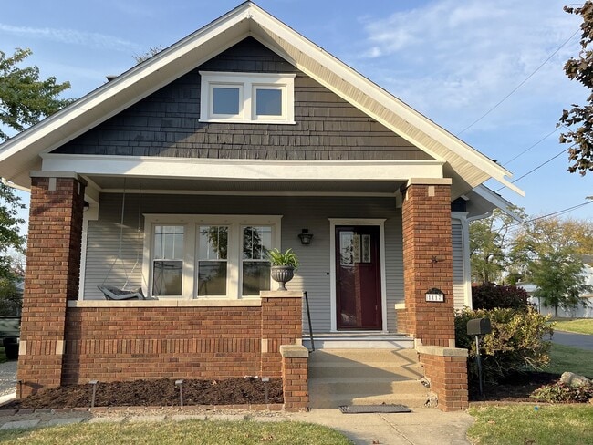 Building Photo - 1117 E Glen Ave Rental