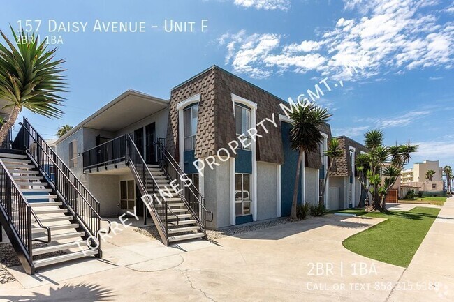 Building Photo - *OPEN HOUSE: 11/16 9-11AM* 2Br with Assign... Unit F